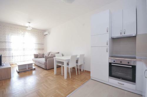 Montesa Rea Apartments