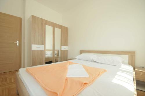 Montesa Rea Apartments