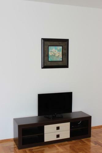 Apartment Milos