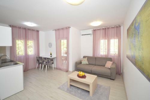 J & P Apartments Orahovac