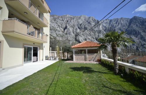 J & P Apartments Orahovac
