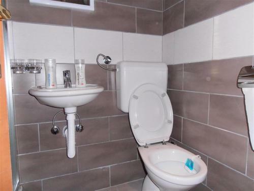 Bed & Breakfast Guest House Etno Village Milogora