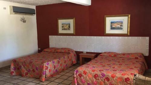 Hotel Cuesta Real