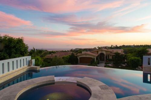 Family Vacation Villa - Fits 18, Villa Del Corazon