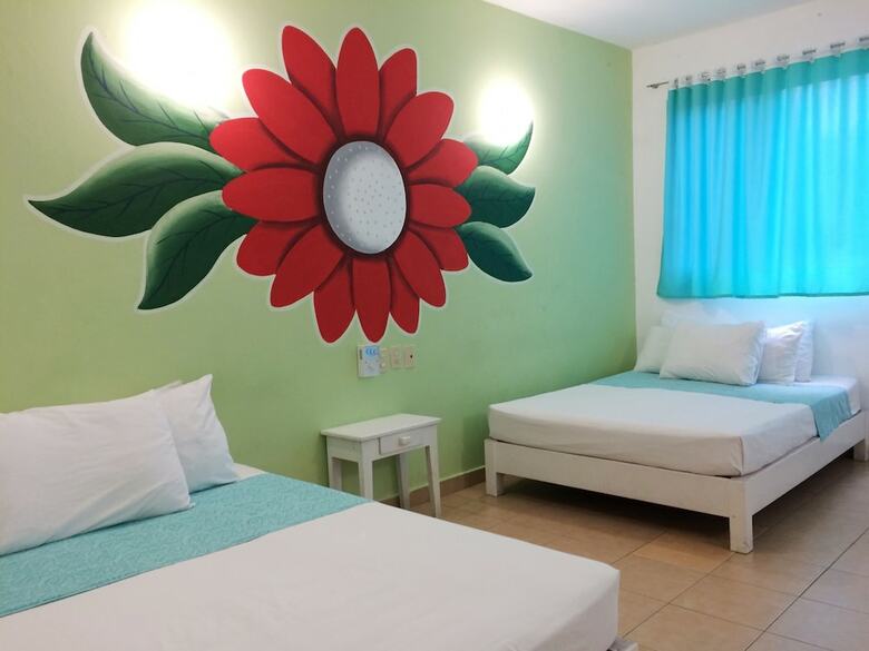 Hotel Playa Del Sol