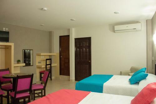 Hotel De La Pe�a Inn