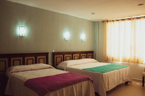 Hotel De La Pe�a Inn
