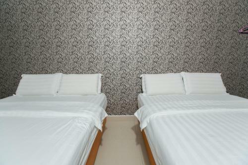 1 Hotel Mahkota Cheras