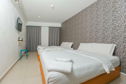 1 Hotel Mahkota Cheras