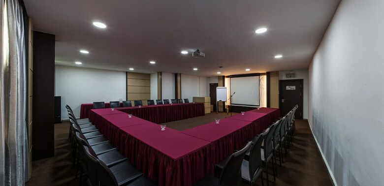 Paragon Lutong Hotel