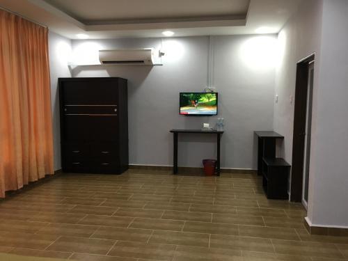 Grand Business Hotel