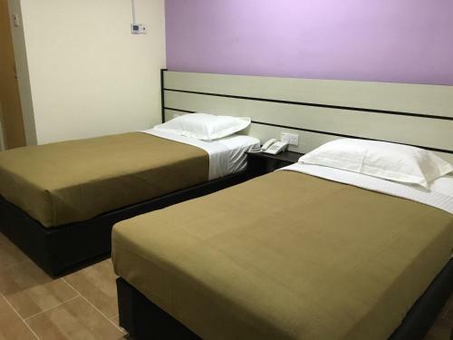 Grand Business Hotel