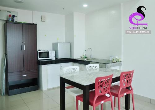 Apartamentos Studio Exclusive (d'perdana Condominium)