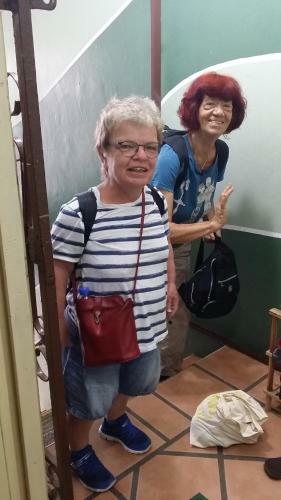 Hostal Parkview Guesthouse