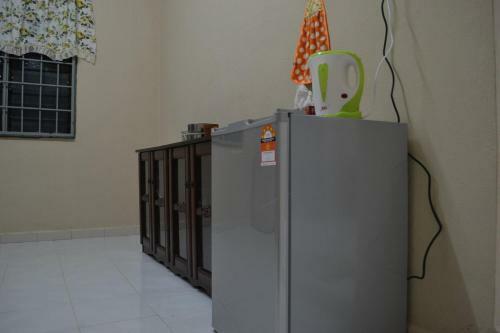 Hostal Leyna Guesthouse Kota Bharu