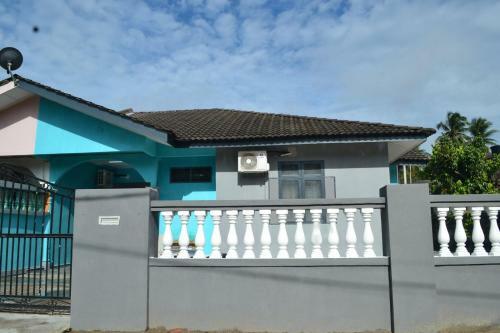 Hostal Leyna Guesthouse Kota Bharu