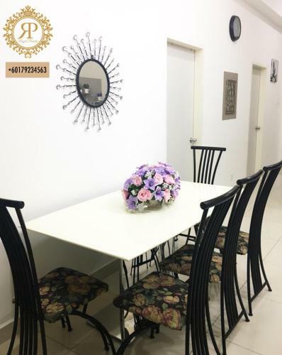 Apartamento Royal Paradise D'perdana