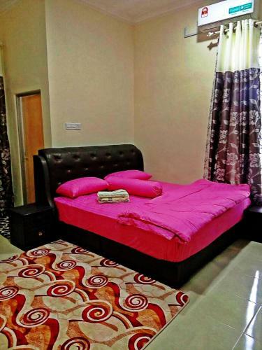 Bed & Breakfast Airport Shuttle Freebies Transit Rooms