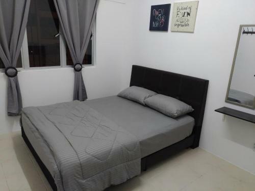 Cameron Muslim Apartment By Nurul