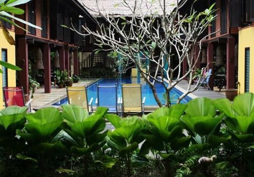 Hotel The Village House