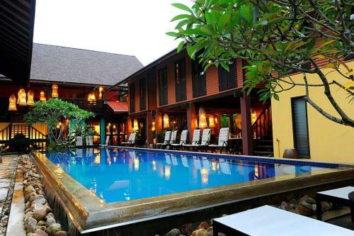 Hotel The Village House