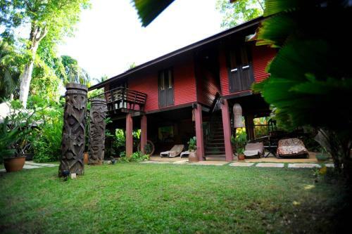 Hotel The Village House