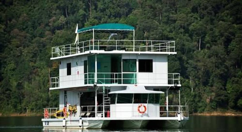 Hotel Belum Rainforest Resort