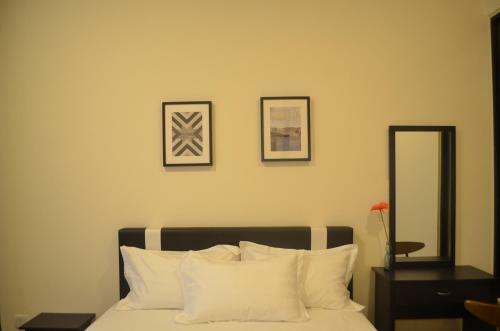 Bed & Breakfast Casa R.v Homestay