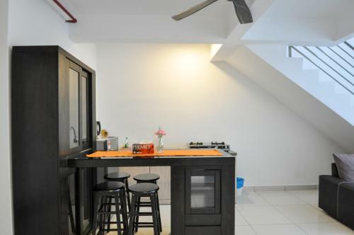Hostal Fa Studio Duplex@de Centrum Putrajaya Free Wifi