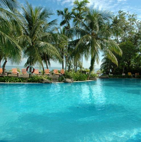Hotel Rainbow Paradise Beach Resort