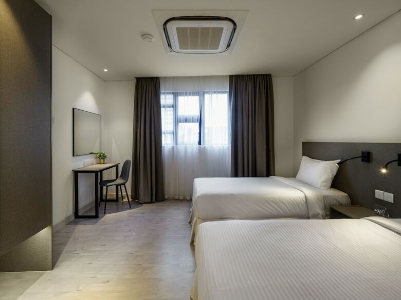 Magazine Vista Hotel By Phc