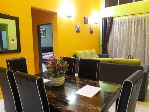 Apartamento Homestay Impian Elite 4 Bedrooms
