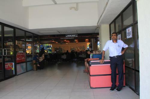 Hotel Marose Gold Coast Morib