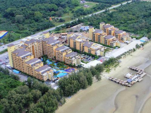 Apartamentos Zamlan Gold Coast Morib 1 @ Rozlan