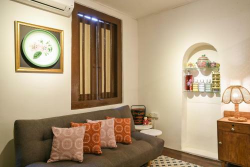 Hostal Ohana House @ 33 Jawa
