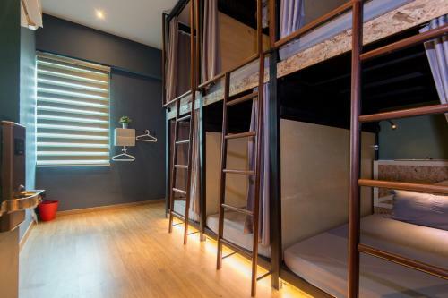 Albergue Finess Basic Hotel