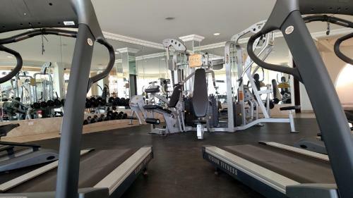 Hotel Las Olas Resort & Spa