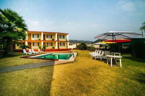 Capital O Hotel Villa Esperanza