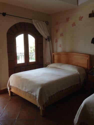 Hotel El Port�n