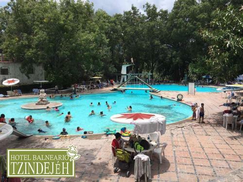 Hotel Balneario Tzindejeh