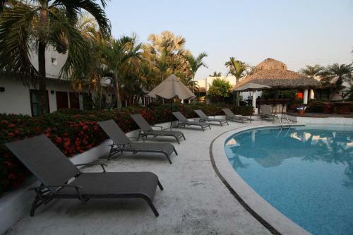 Hotel Villa Blanca Suites