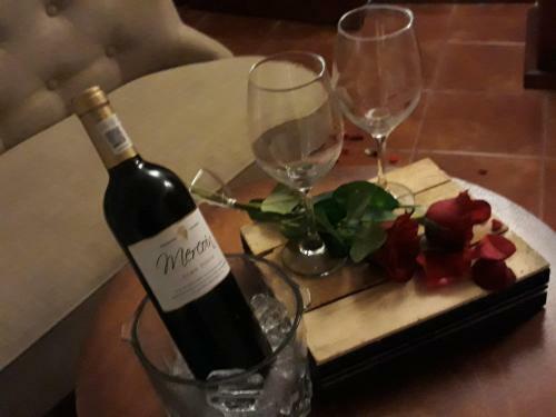 Hotel Villa Blanca Suites
