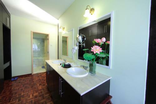 Hotel Lotus Desaru Beach Resort & Spa