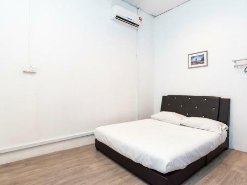 Motel Spot On 89833 Blue Avenue Backpackers