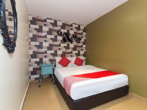 Oyo 604 Hotel Est Equine Park