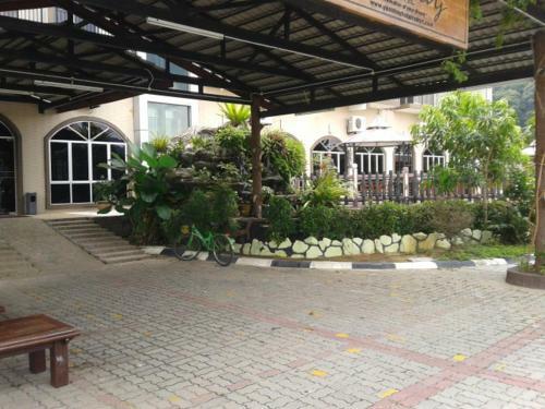 Yeob Bay Hotel & Resort
