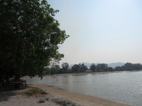 Yeob Bay Hotel & Resort