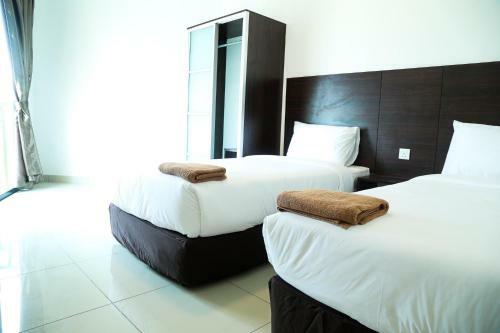 Hotel Marina Heights Resort