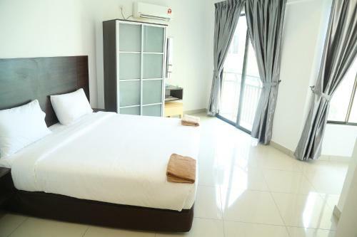 Hotel Marina Heights Resort