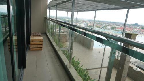 Apartamento Bernard Holiday Home 2 @ Boulevard Imperial Suite Kuching